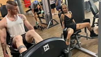 I got soft from being hot at the gym. I brought it home, Evelyn Buarque said.