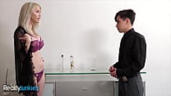 Reality's Gorgeous Cougar (Katie Monroe) Is About To Taste Her Young Stud Cock