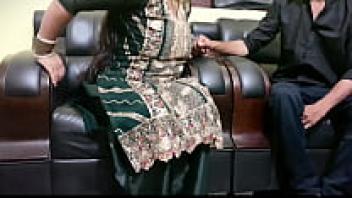 xxx Bhojpuri I gave my beautiful sister-in-law praise and persuaded her to love her.