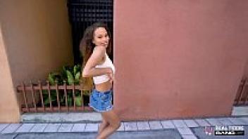 Beautiful Ebony Teens: Real Teens Cecilia Lion receives affection