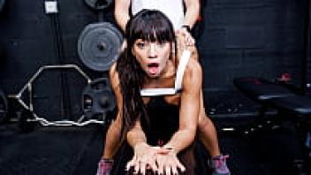 Sexymylfs: Horny Milf Loves Making Fun of Guys While Working Out at the Gym