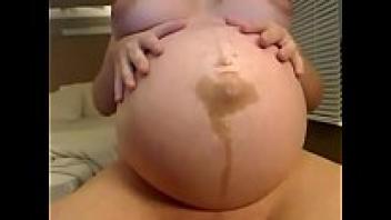 large belly during pregnancy