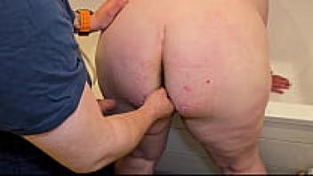 Huge Ass in Amateur Intercourse with a Maid