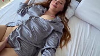 Real Amateur Natural Couple Sex Made at Home