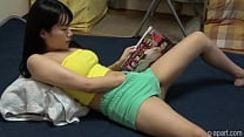 A Japanese girl masturbates with her dildo on a hiddencam.