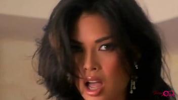 Crazy Point-of-View Session With Gorgeous Tera Patrick & Hot Scott Nails!