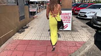 A gorgeous woman cheated on her husband while on vacation (full video)