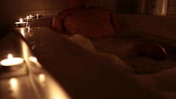 Hot Babe seduces me with her stunning physique while taking a bath.