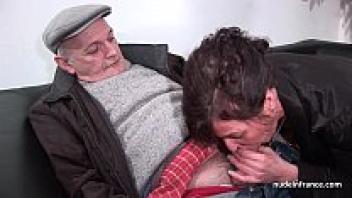 Papy Voyeur facialized an amateur adult hard DP in three dimensions.