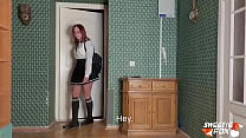 A female wearing glasses was caught masturbating Dildo while being face-loved and hard-loved.