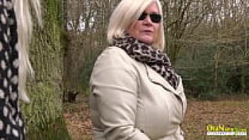 loveing pregnant woman&'s husband