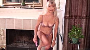 Skinny grandma used Dildo FullHD 1080p 60 frames per second to masturbate.