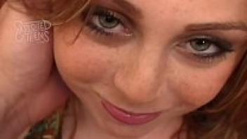 The little 4'11 youngster does a fantastic blowjob.