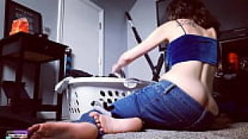 Sage Eldritch Folding Laundry Buttcrack in Jeans