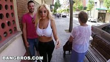 BANGBROS: Blondie Fesser's Public Favourites: Big Ass Blonde PAWG (pb14632)