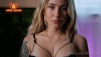 Placing a creampie in a glitzy slave