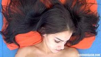 Fantastic Masturbation of a Hairy Pussy