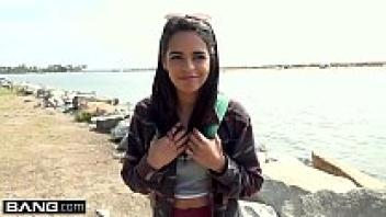 Black POV adoring a teenage girl in Vienna