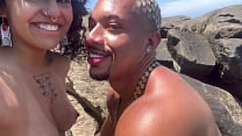 On the beach of Barra da Tijuca, an 18-year-old married woman presents it to her partner.