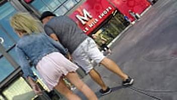 A milf's upskirt.MP4