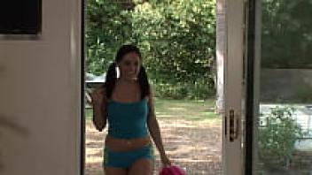 Brown-haired, lustful Gracie Glam gets her pussy full.