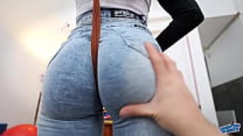 Super Round Ass Puffy Cameltoe in Tight Jeans—PAWG Babe!