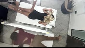 Real Video Recording How the Masseur Had Sex with the Woman Next to her husband.