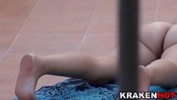 Krakenhot - Video of a hot mature taking a sunbath.